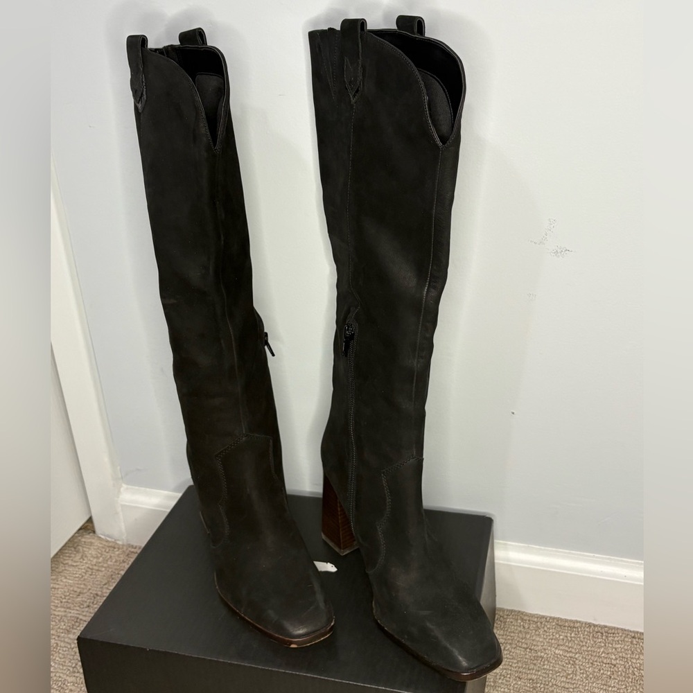 Western boots - Picture 2 of 4